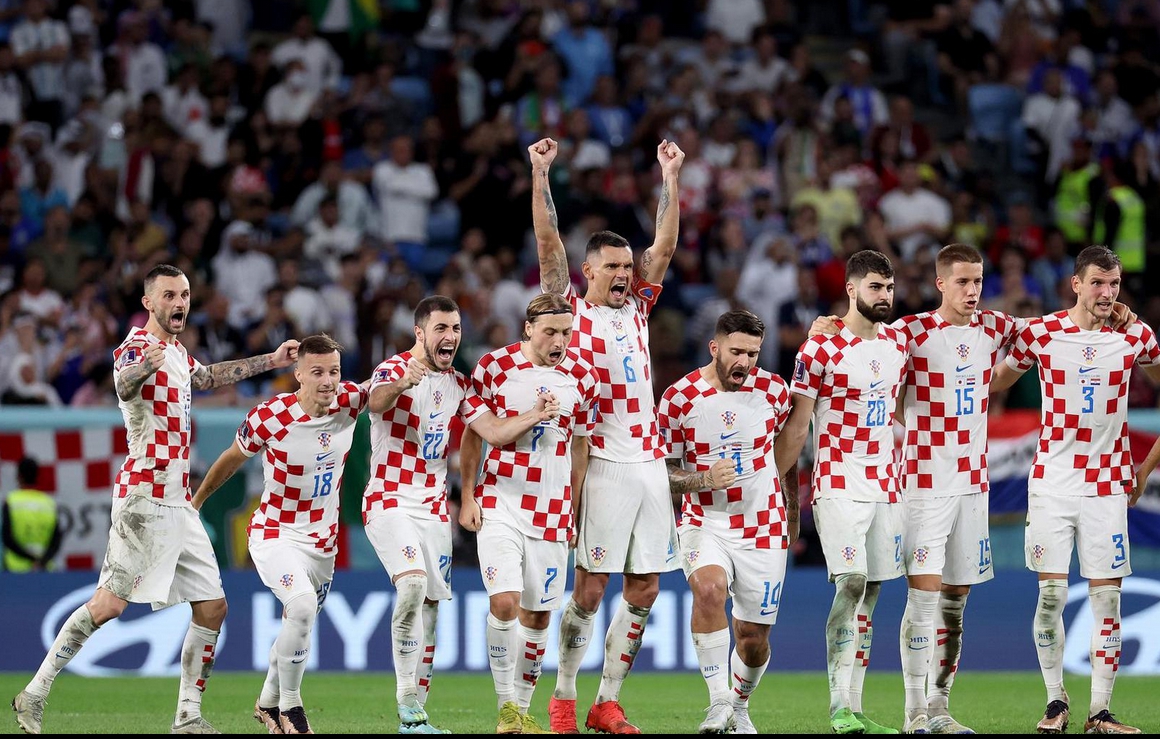 THE STRAITS TIMES:  ‘Hrvatska je nogometni Rocky Balboa! A taj vječni majstor opet je dotaknuo vrh...‘ Screenshot-7663