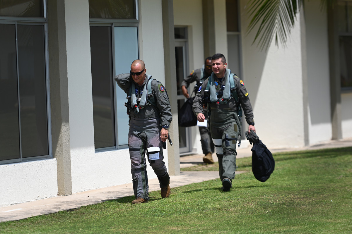 FAC RELAMPAGO 7 C (2)