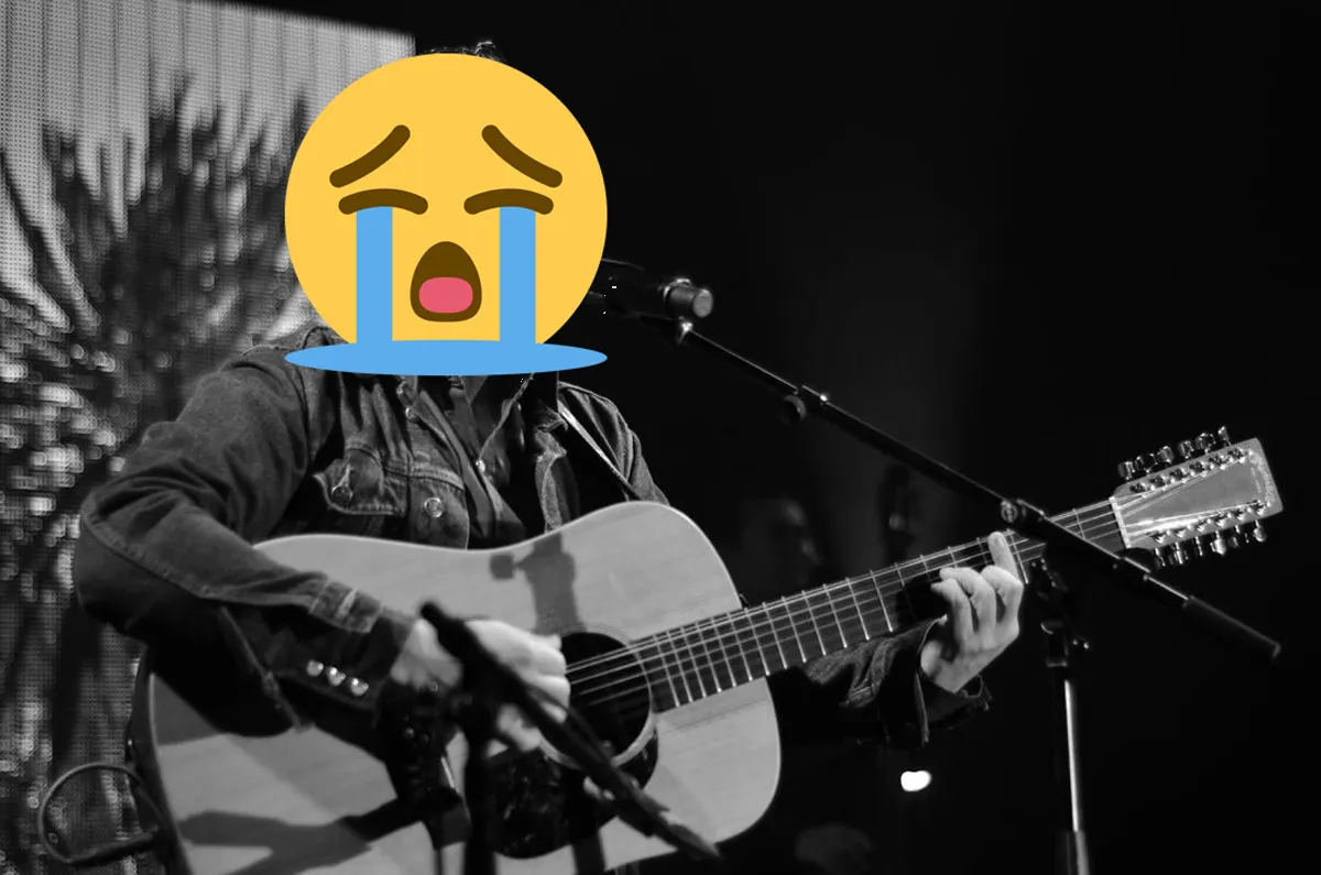 Famoso cantante arruina su carrera, paso de cantar en el Vive Latino a barrer calles