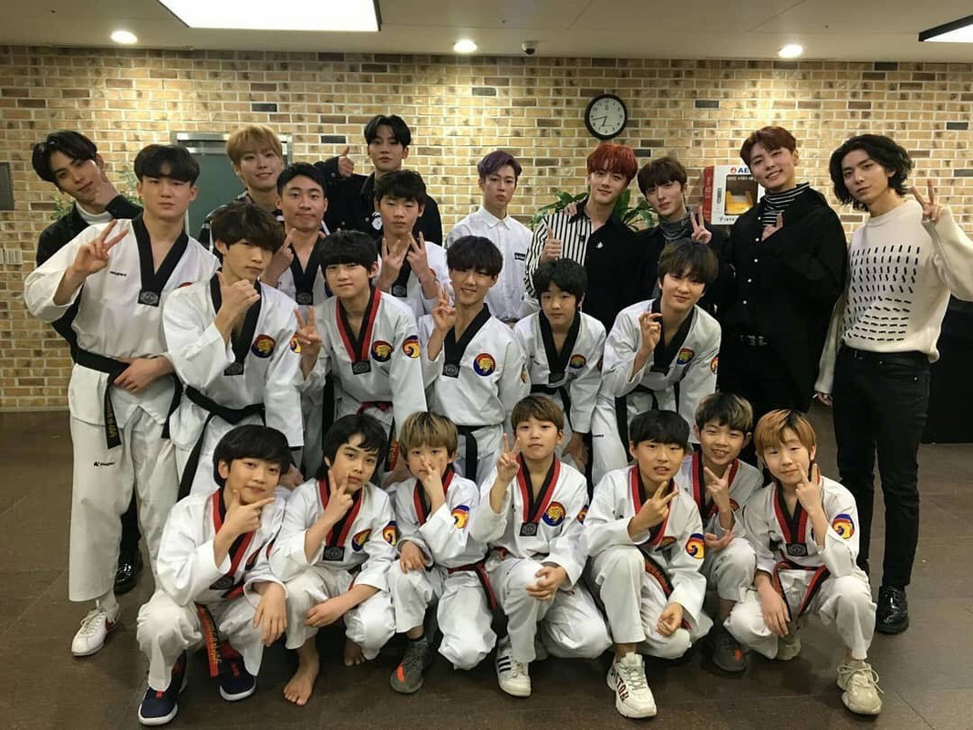 490-E2-D4-C-5243-414-E-9321-19-F557670-E