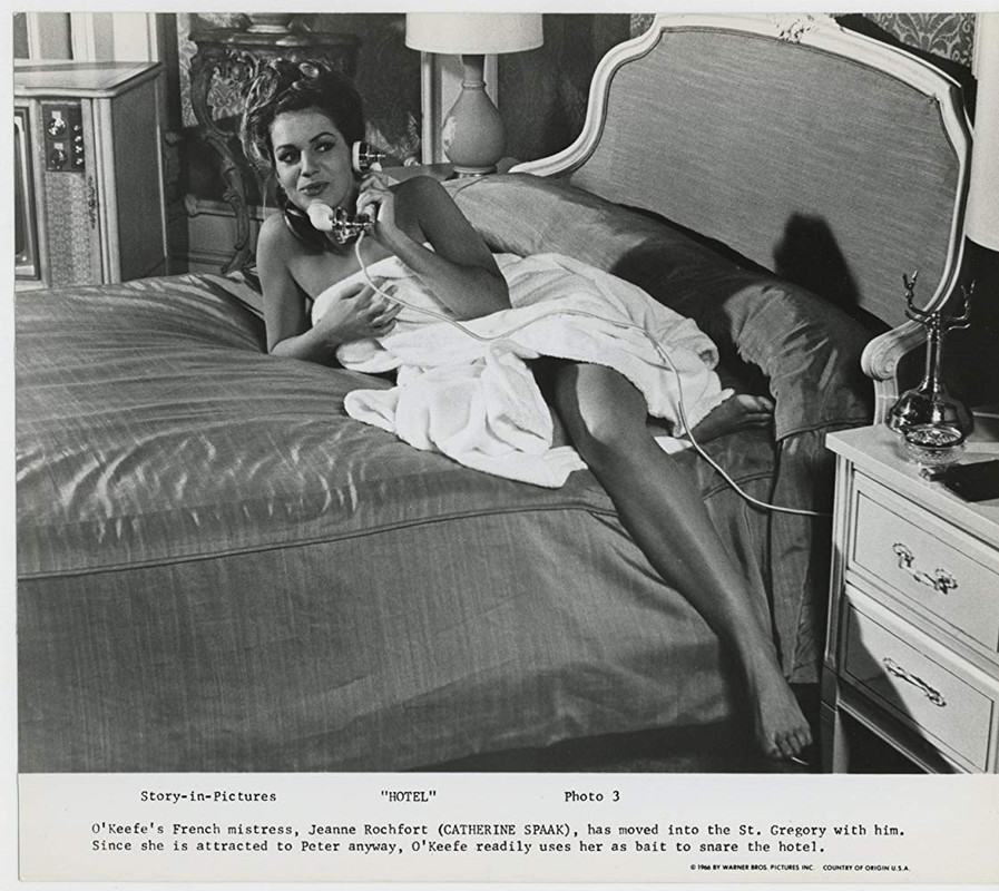 MV5BY2UwYWIwYTItMjM3Mi00NTYwLWE2YTctZGU1ZTE0NWYyYjczXkEyXkFqcGde