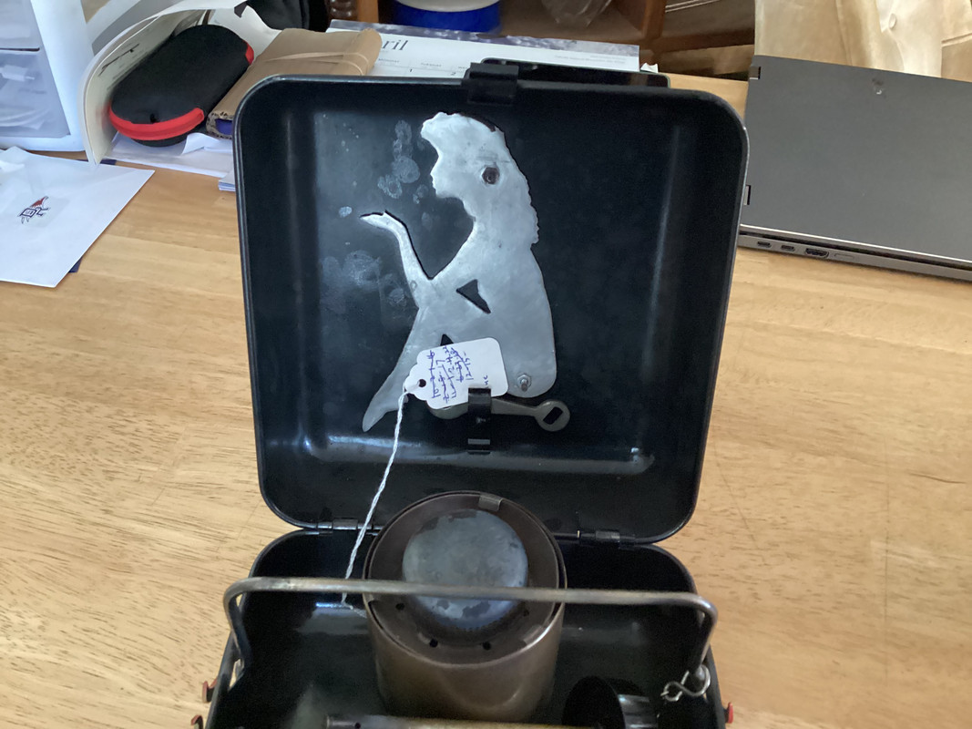 C795DDAA-6EC7-4406-B50C-BC90E8BCB989