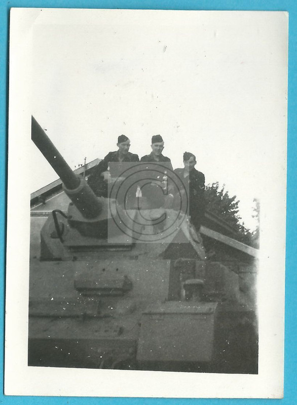 Russland 1. Panzerdiv, Ärmeladler, Kameraden auf