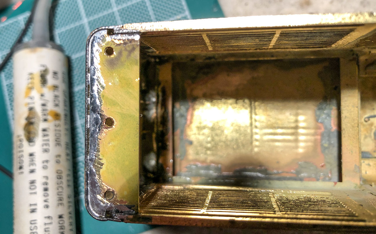 C425 radiator cavity