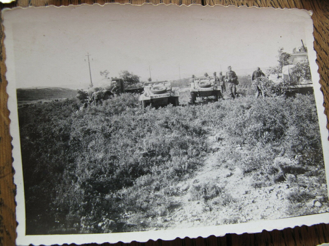 Foto WH Heeres Flak VW Kübelwagen Italien 1944-