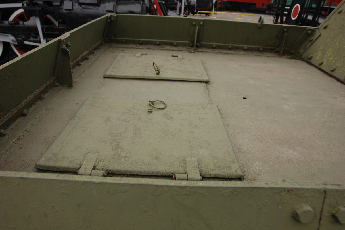 Бронеплатформа_двухосная_№911-045_(4)