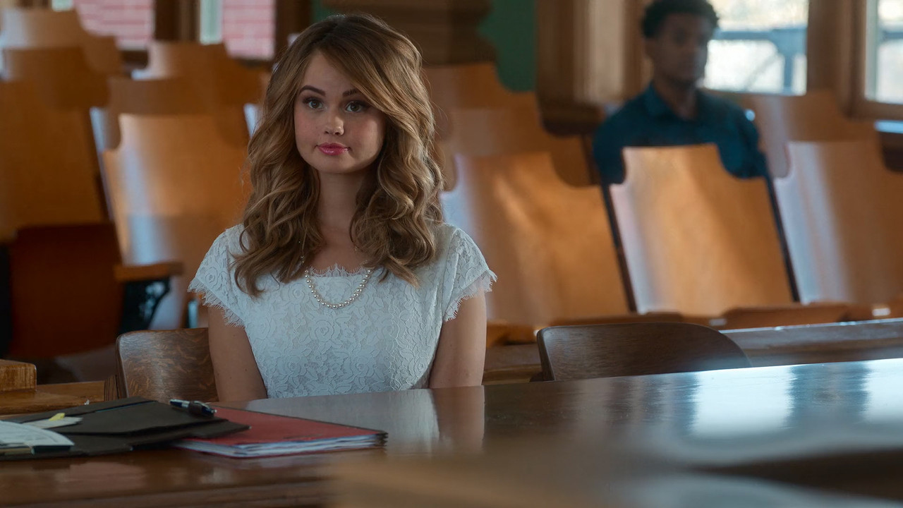 Insatiable (2018) S01E01 Pilot (1080p NF WEB-DL x265 10bit EAC3 