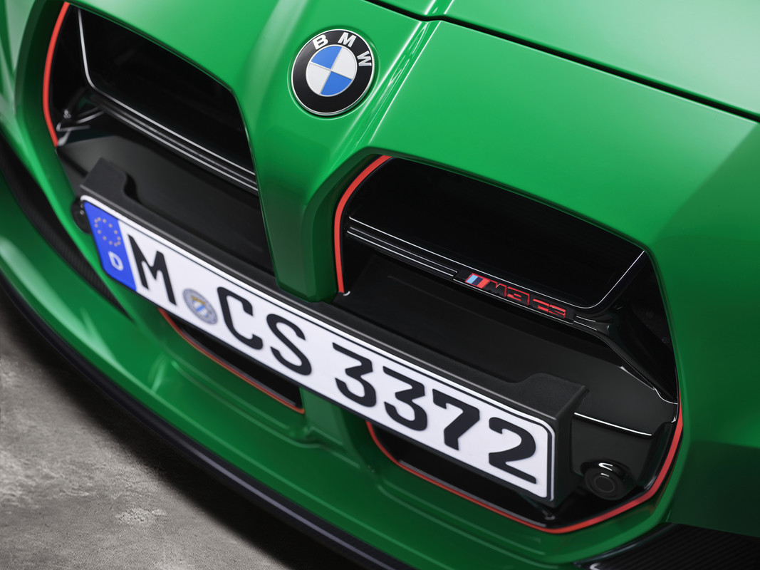 P90492789_highRes_the-all-new-bmw-m3-c