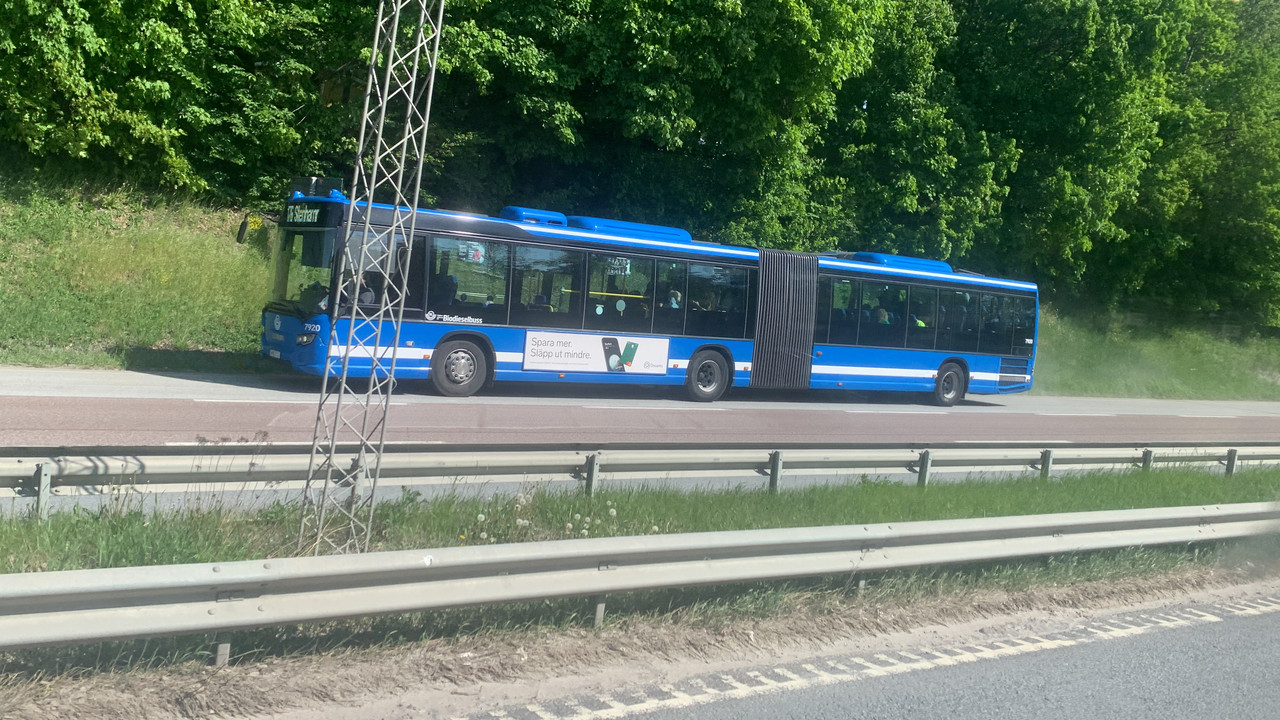 0B9844B5-3757-48D3-8ABE-170E9EE160BB