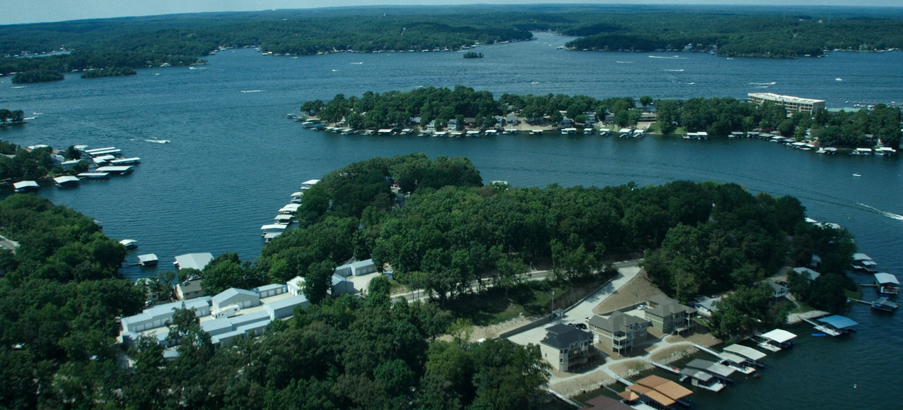 Ozark.S03E01.Venti.Di.Guerra.iTALiAN.MULTi.1080p.WEB.x264-MeM.mkv_snapshot_00.06.04_[2020.05.04_16.1