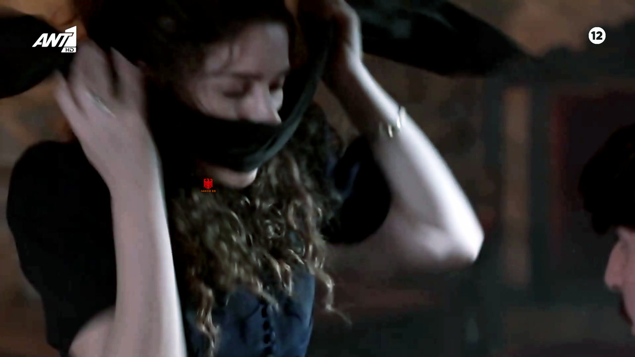 Kalliopi Chaska 6 Grand Hotel S02E43