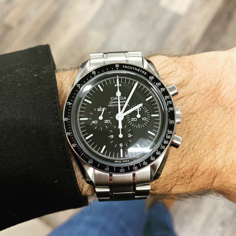 24093874-4EC8-48CE-8DF2-589A6EED7FAF