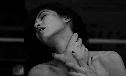 tumblr-ohw4rl-T9-FU1rcs2evo1-500.gif