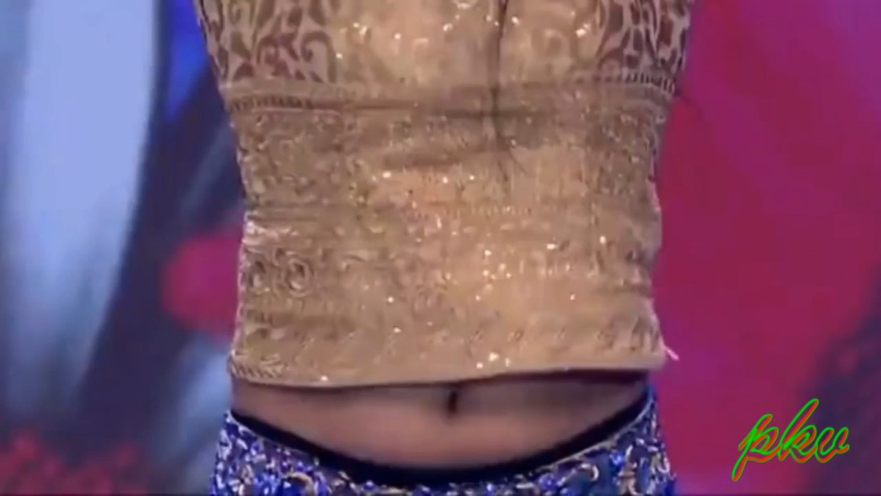 Manjima Mohan Sexy navel.mkv_snapshot_00.10.515