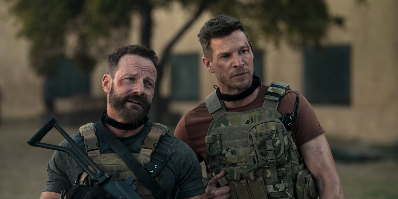 Sniper-The-Last-Stand-2025-WEB-DL-2160p-SDR-Ukr-Eng-Hurtom.mkv_snapshot_01.30.47_2025-02-19_11.59.45
