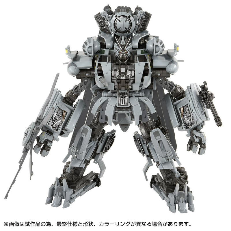 Transformers-Masterpiece-Movie-MPM-13-Blackout-7