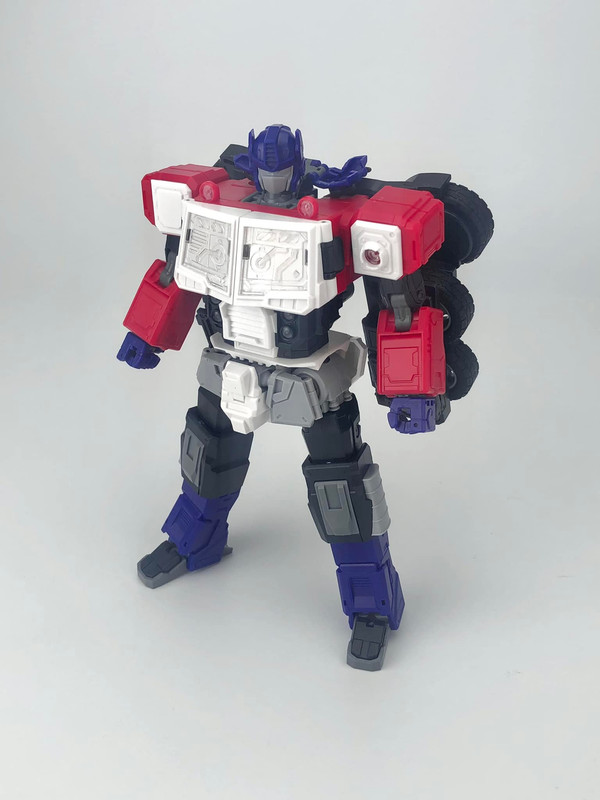 MB-18-ENERGY-COMMANDER-21