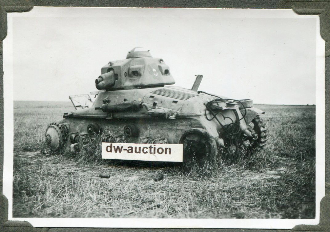 Frankreich , französischer Panzer mit Wappen auf