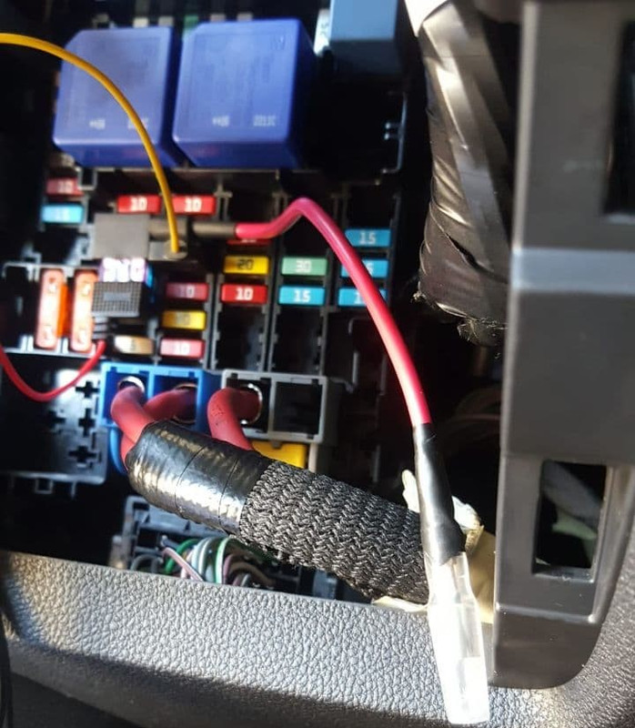 caja de fusible instalacion dashcam