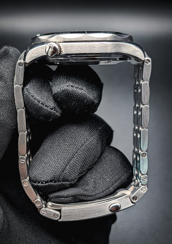 PXL 20260130 004536979 PORTRAIT ORIGINAL