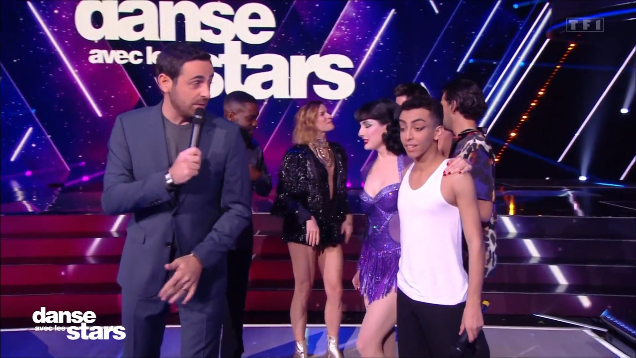 2021-11-12_21_05_TF1_Danse-avec-les-stars.mp4_snapshot_01.23.49.774