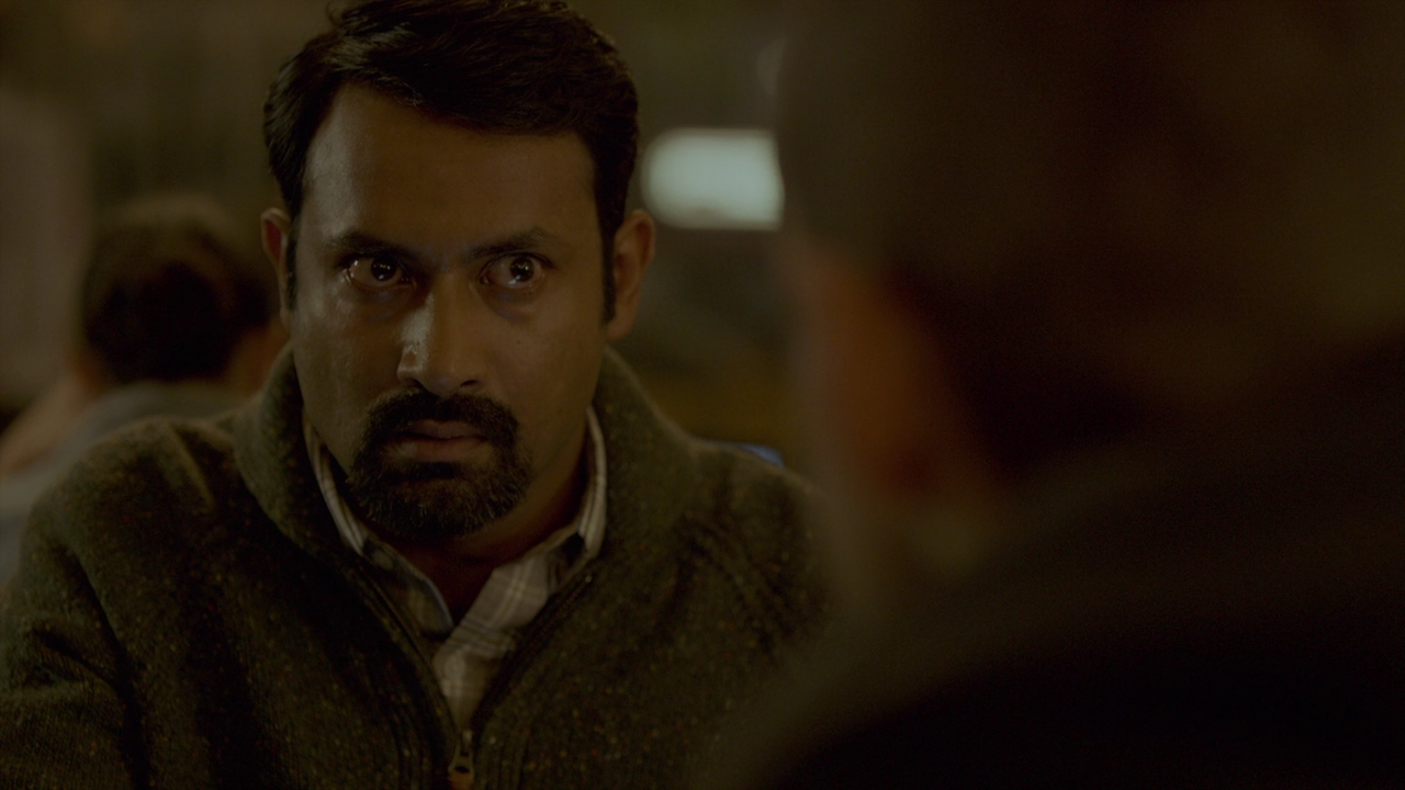 Mr.Robot.S01E01.Ciao.amico.720p.BDRip.ITA.ENG.AC3.x264-BlackBit[screenshot 2]