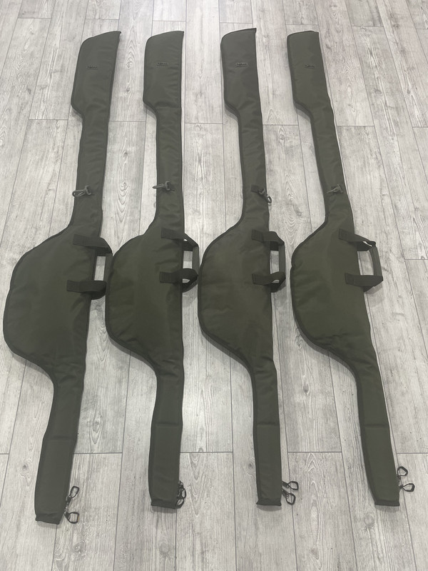 8B4CE856-E17C-4C48-A7E8-015CA8D5DD8A