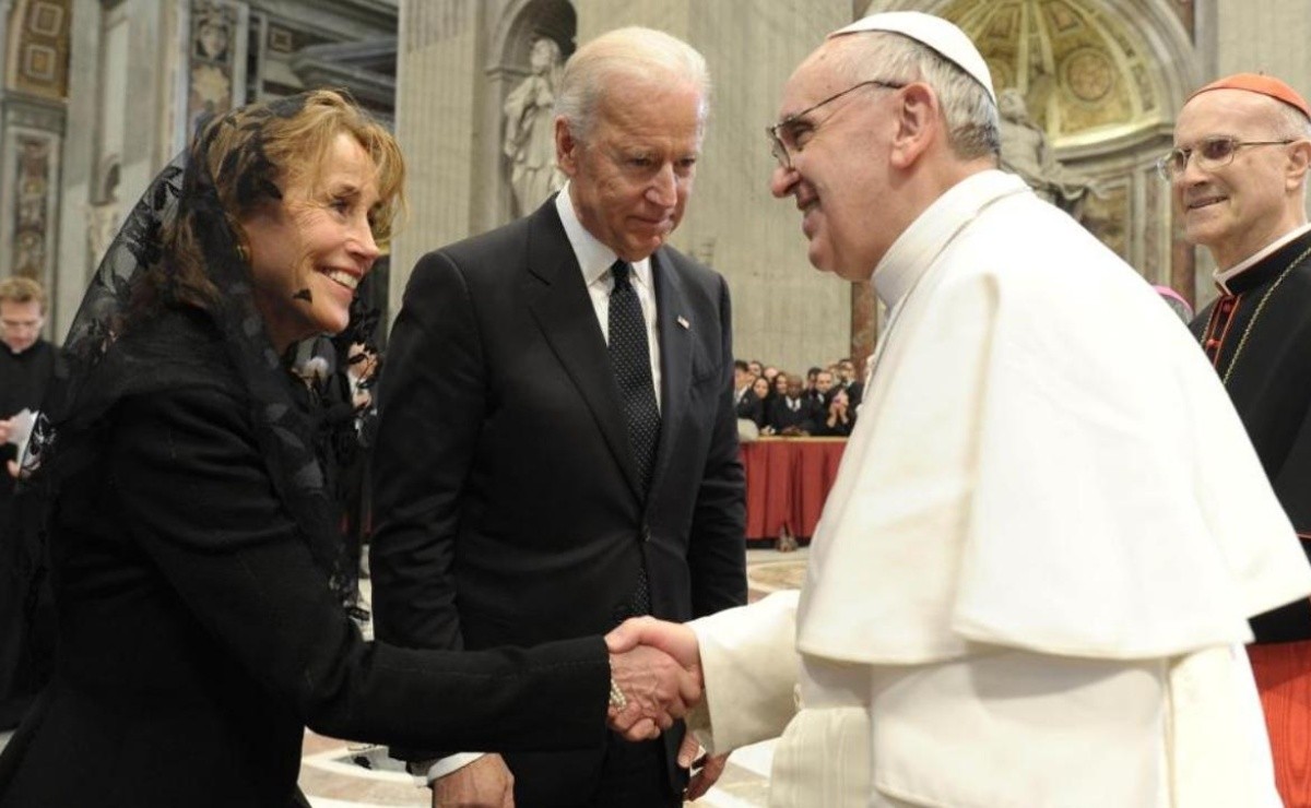 Papa Francisco dijo que Joe Biden es un buen católico, merece comunión