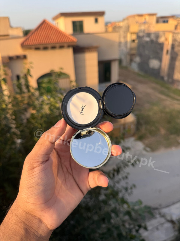 YSL Fusion Ink Cushion Foundation with Spf 23 PA++. - image 3