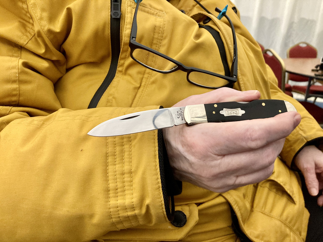 8E279AFB-37C8-4747-B46D-75400CA33412