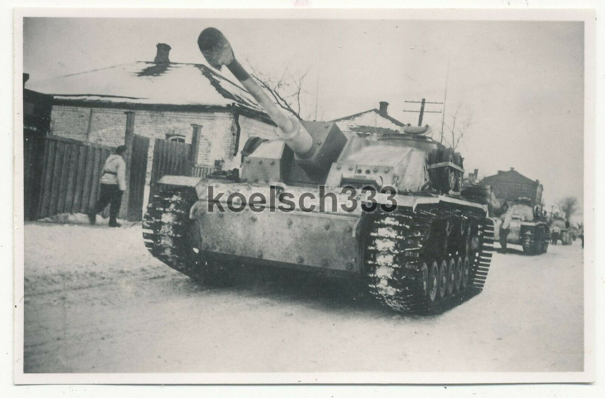Foto Sturmgeschütz Panzer III Langrohr an der Ostfront in Russland im Winter !