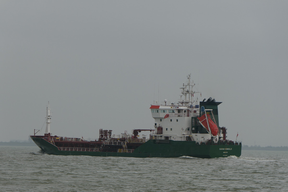 SARAH WONSILD@Westerschelde afvarend Walsoorden 14.11 (1)