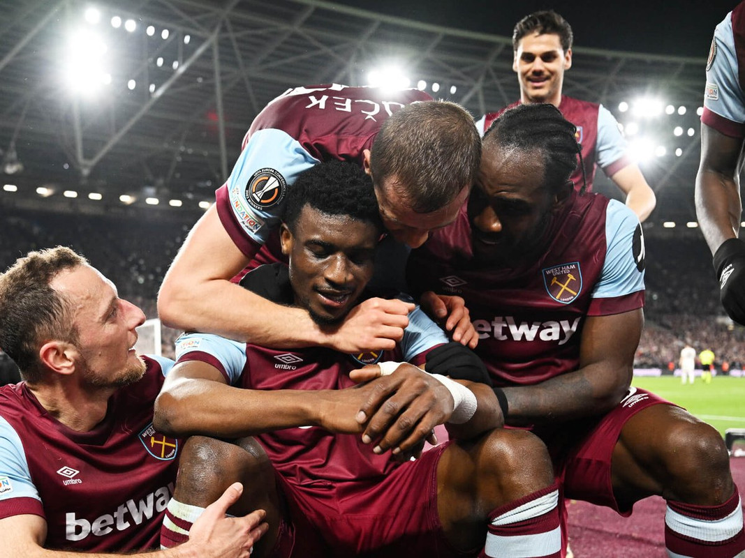 Lịch sử câu lạc bộ bóng đá West Ham United