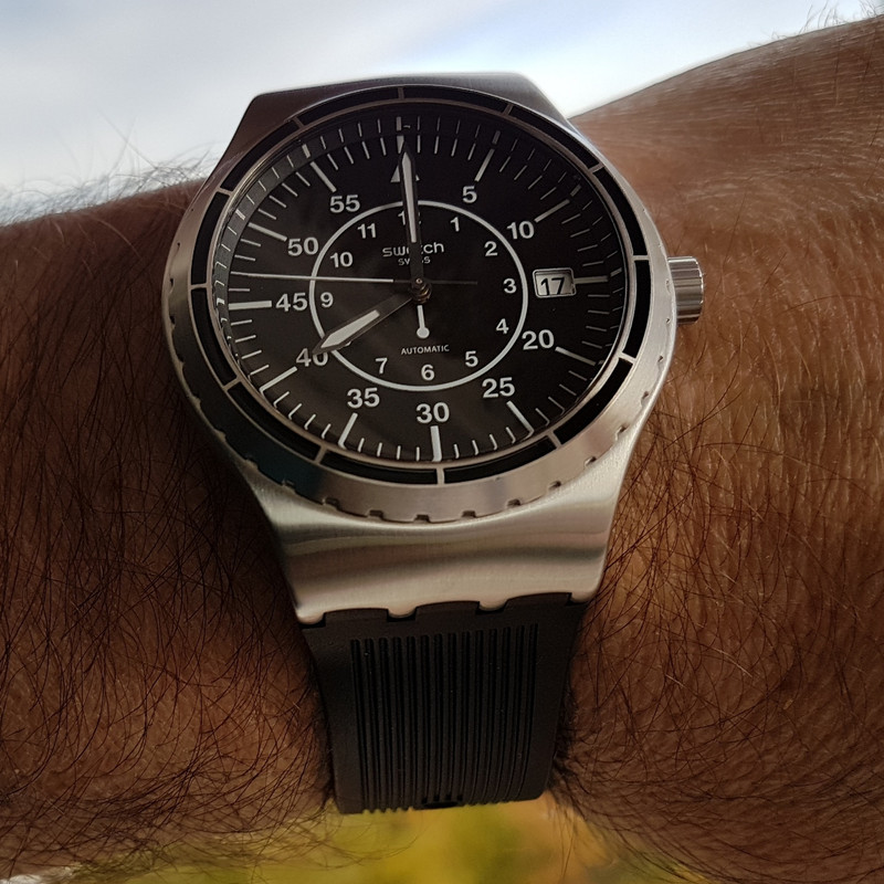 Swatch Sistem51 Irony Sistem Arrow (YIS403) (1)