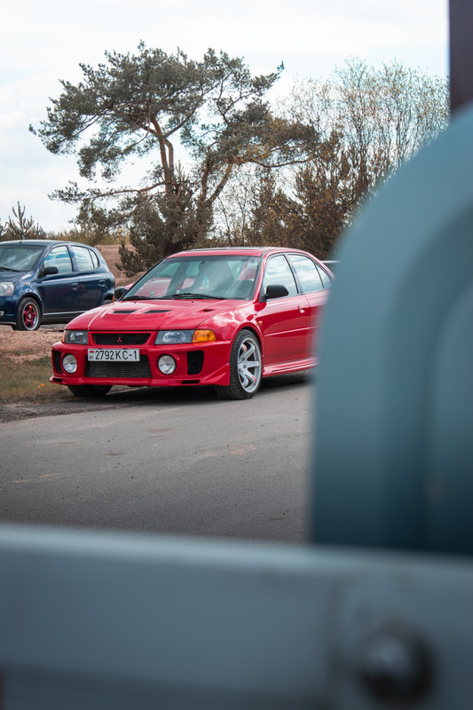 Modified Mitsubishi Lancer Evo 9 5