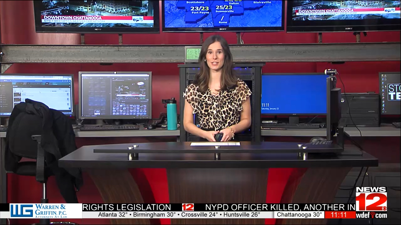 01.23 - 04.00.00 - News 12 Now at 11 00 p.m..ts_snapshot_17.58.829