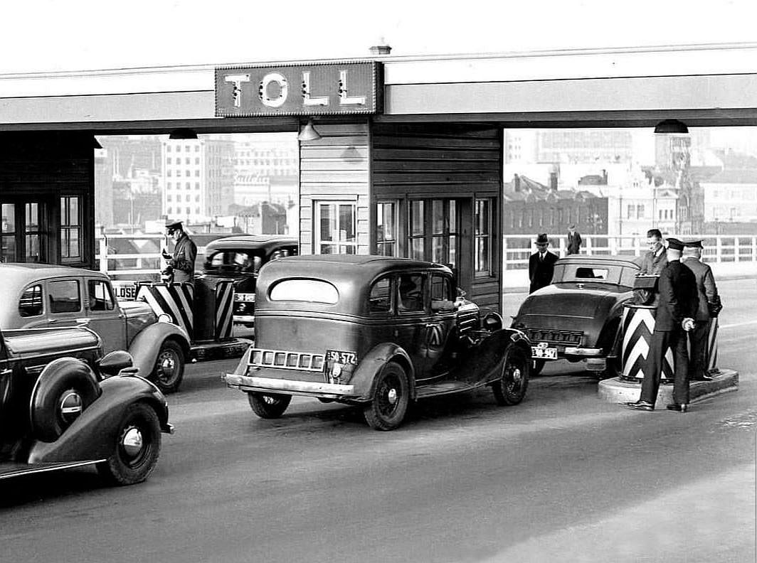 toll-gates-2.jpg