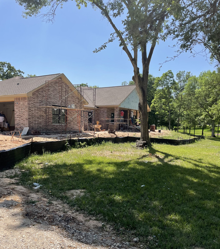 FBC5C8D2-AEB0-424E-AA45-6222D0E22E64