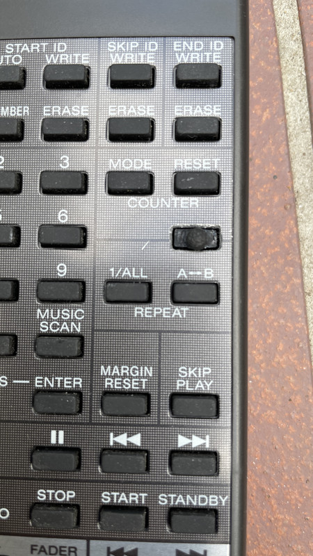 414C7FE7-1E03-4E0D-8181-F9090E6107CA