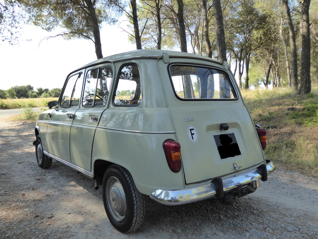 Renault 4 AR