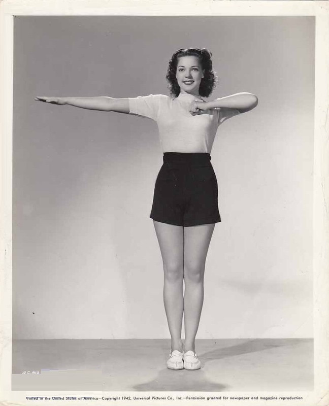 anne gwynne 42 roller bump'd