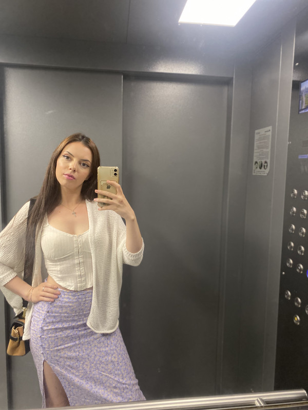 6CB0272E-6A4F-44C0-89B7-B17876B58F84