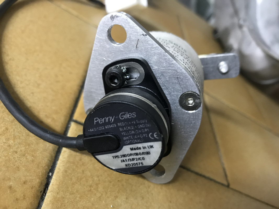 30249576-070B-48E6-BE75-AD37297B8507