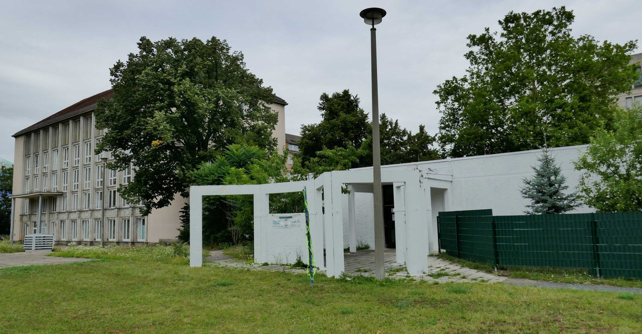 Bild: https://i.postimg.cc/63pHNnQp/P1210922.jpg