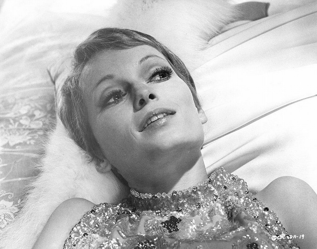 mia_farrow_b50