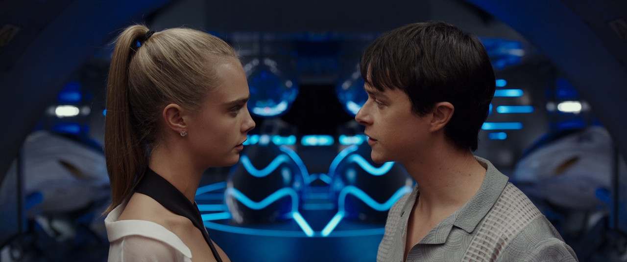 Valerian and the City of a Thousand Planets 2017 (1080p x265 10b