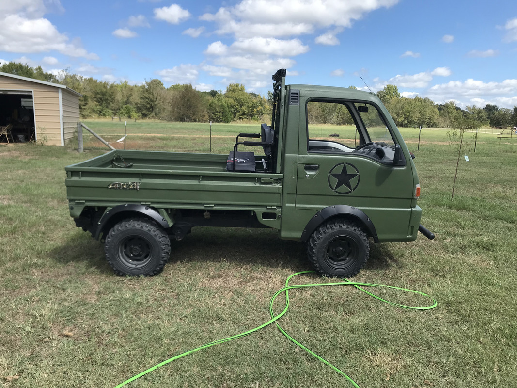 3FCC9233-B179-4003-89F9-D3F53AFEF28C