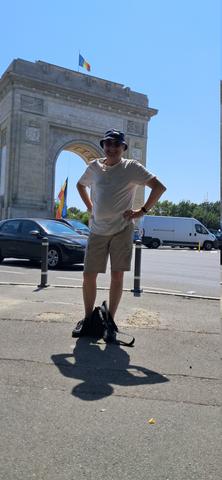 Museo militar nacional, arco de triunfo y museo nacional del pueblo. - Bucarest: Le petit Paris de l’est (21)