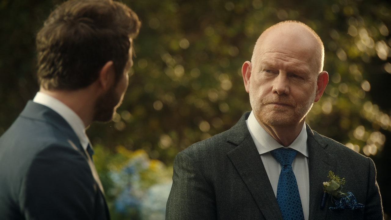 The.Resident.S04E01.A.Wedding,.A.Funeral.1080p.10bit.AMZN.WEB-DL.DDP5.1.HEVC-Vyndros.mkv_snapshot_36