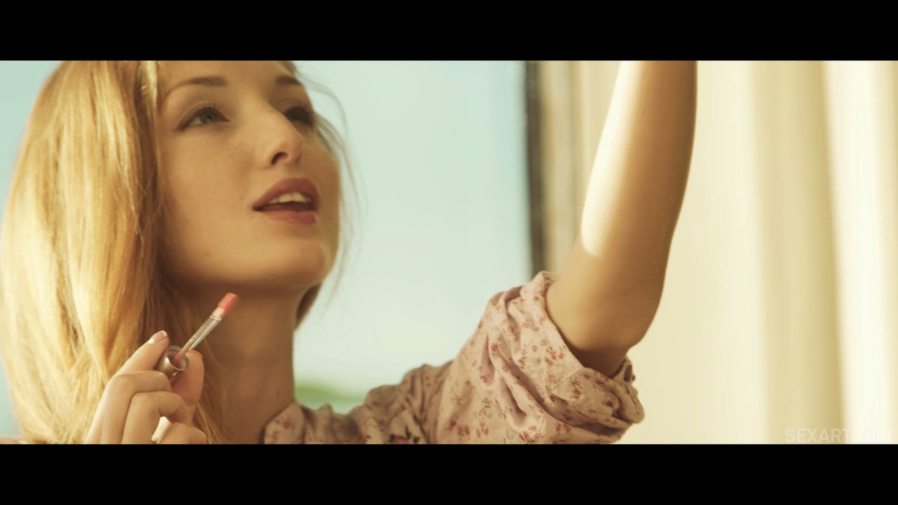 MichelleH - Sunset_$3x4rt - 121616 HD.mp4_snapshot_00.42.800